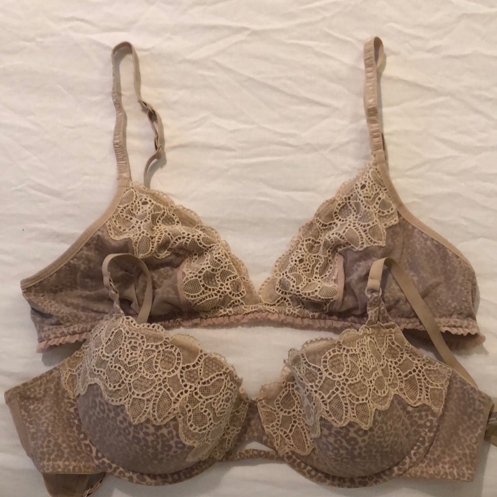 DKNY Leopard 🐆 nude bras